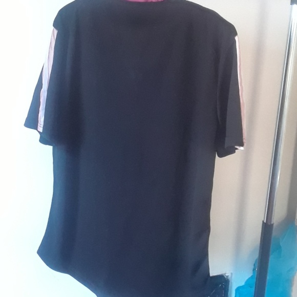 Shirt - Picture 2 of 3